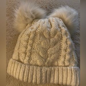 Gap Kids Toddler Cable-Knit Pom Beanie white